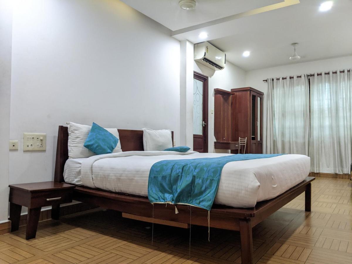 Malabar Plaza Inn Kochi Zewnętrze zdjęcie